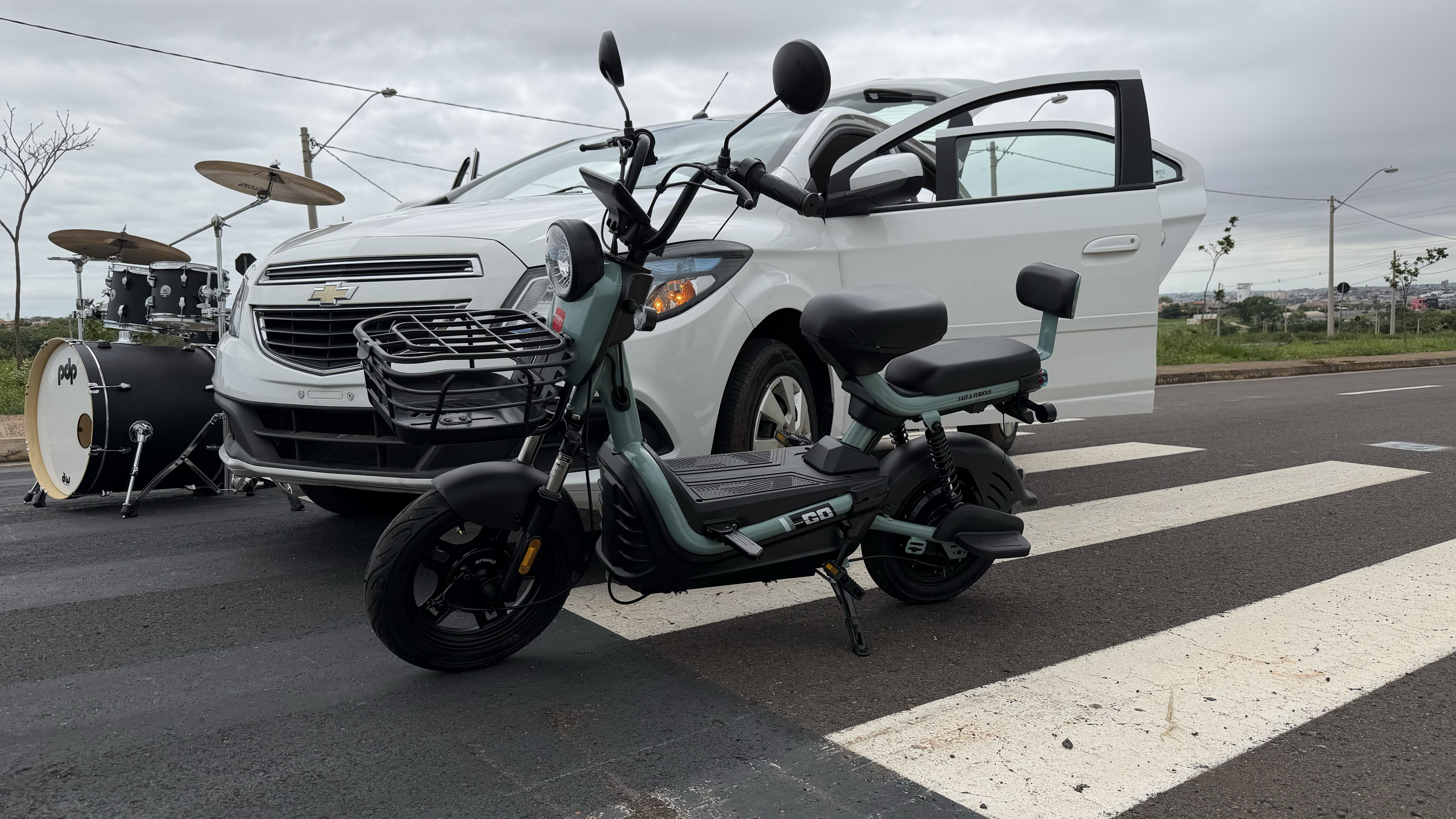 CARRO ONIX 2016 + BATERIA PDP ( DW) OU 40MIL 💰